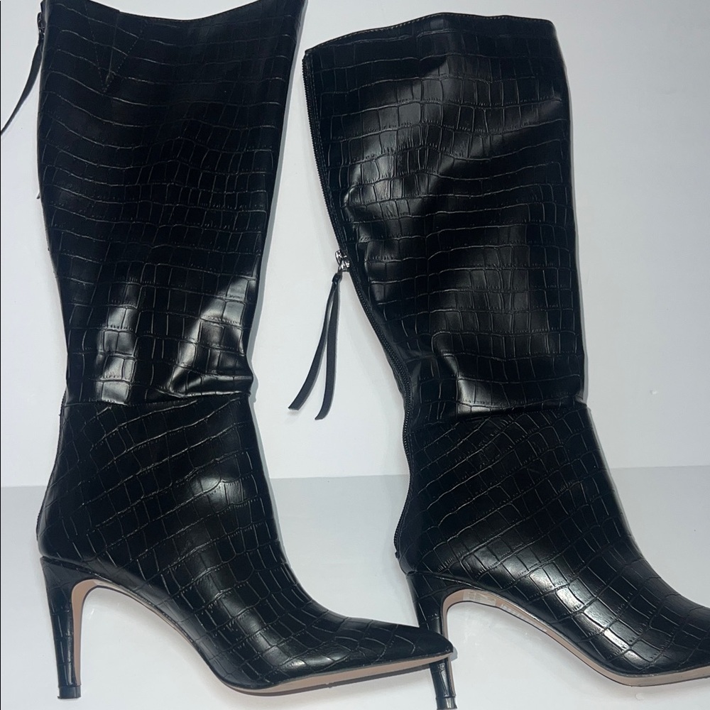 Fashion Nova Black Croc-Embossed Heeled Boots - Picture 4 of 8